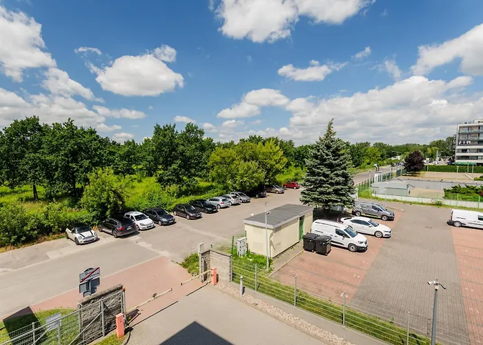 ALE Jerozolimskie Varsovia Apartments